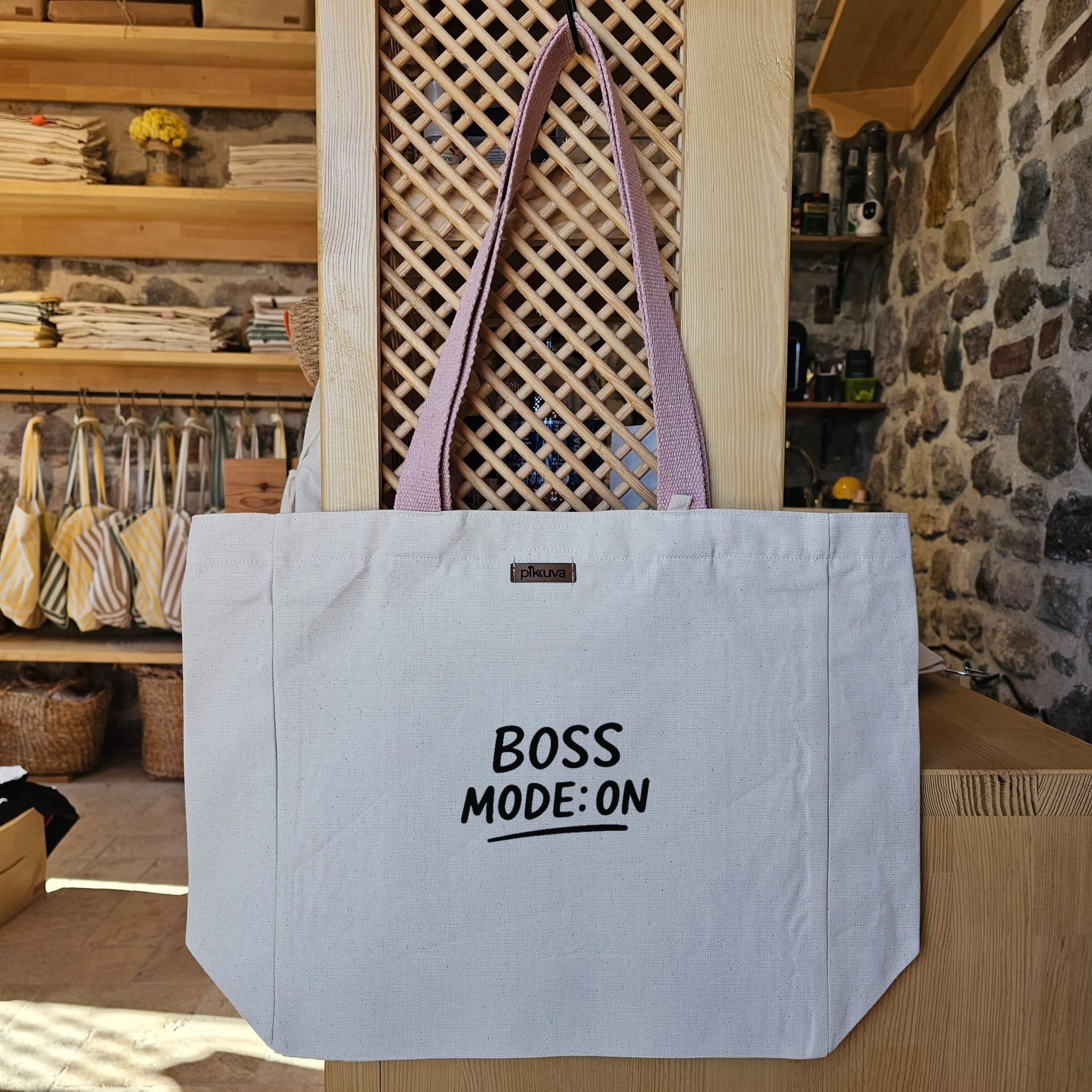 Siyah BOSS Yazısı Modern Stil Logo Marka İşareti Minimalist MODU AÇIK Baskılı Naturel Kanvas Bez Çanta Pudra Sap Beyaz Cırt Cırtlı Suluk Tutuculu