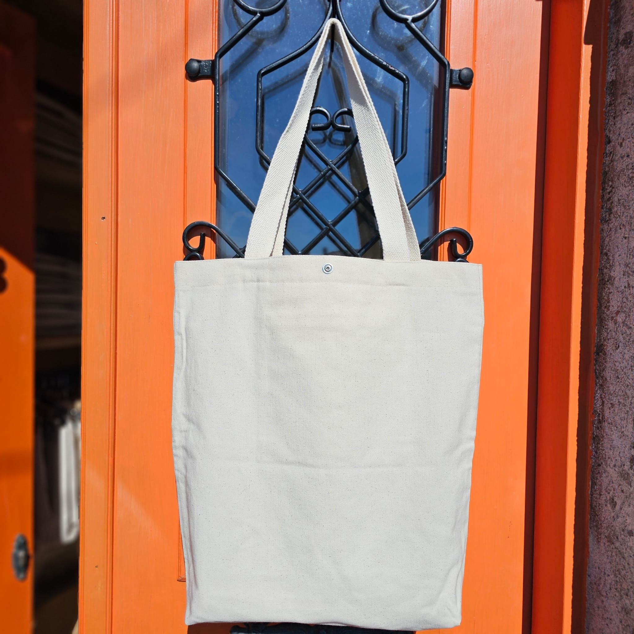 Plain Canvas Bottom Tote Bag, Without Gusset, Snap Closure image 2