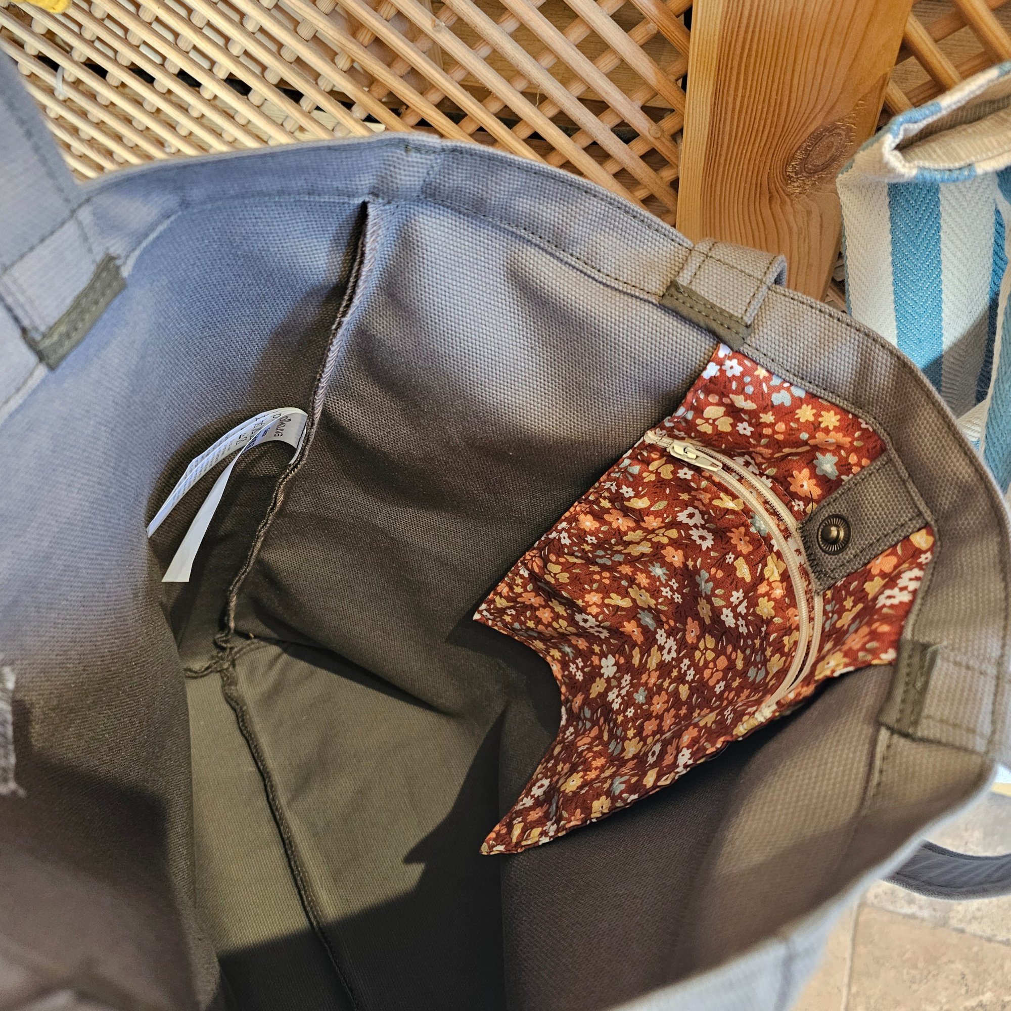 Light Khaki Handle Snap Closure Light Khaki Canvas Bag image 6