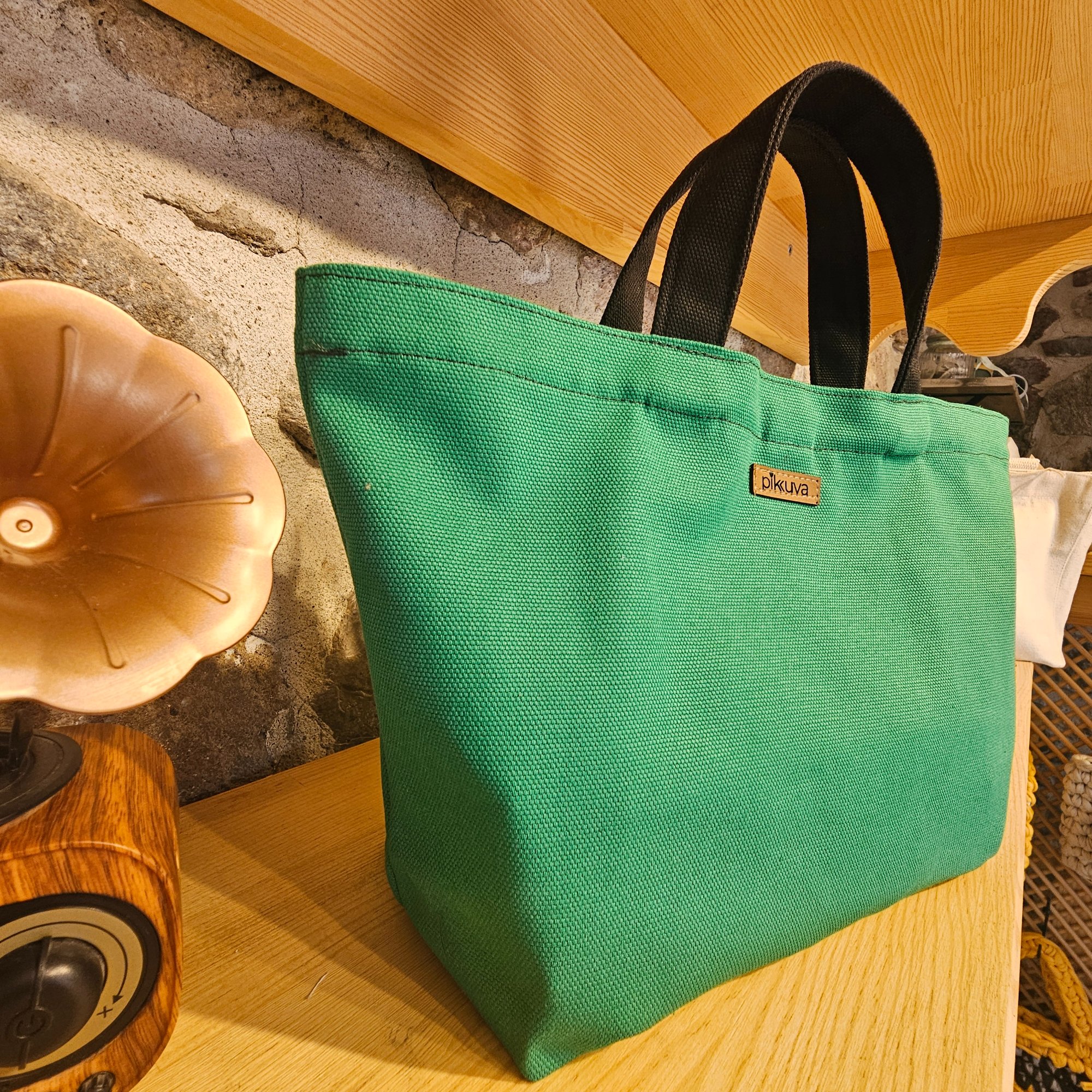 Black Handled Snap Green Canvas Bag image 5