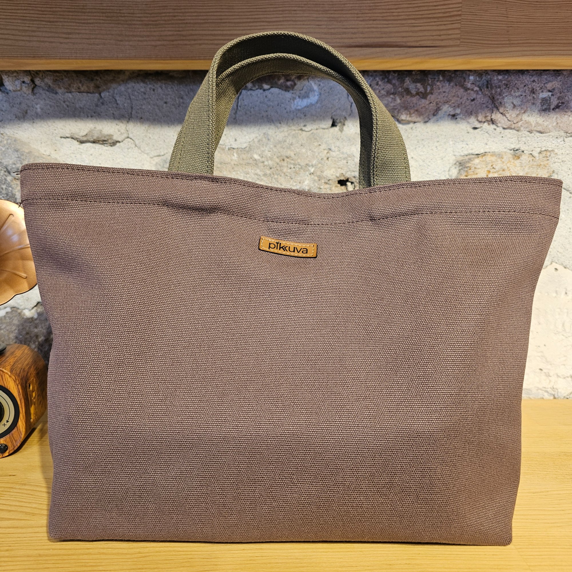 Olive Handle Snap Closure Brown Canvas Bag image 2