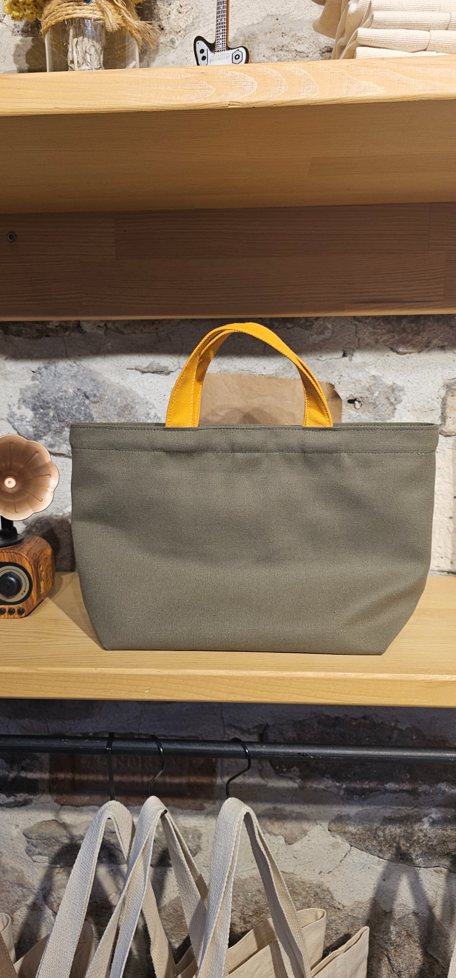 Orange-Handled Snap Closure Olive Canvas Bag image 3