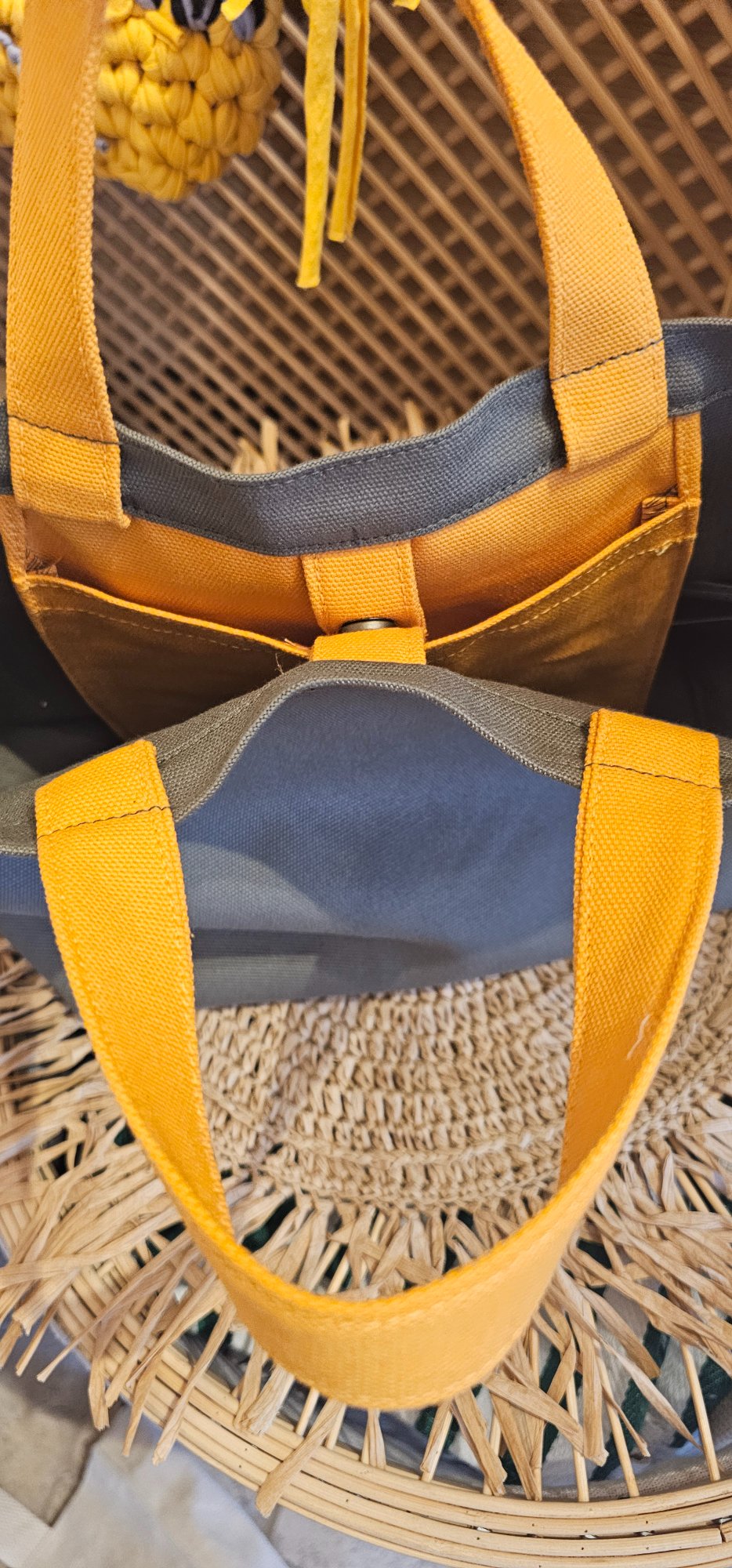 Orange-Handled Snap Closure Olive Canvas Bag image 5